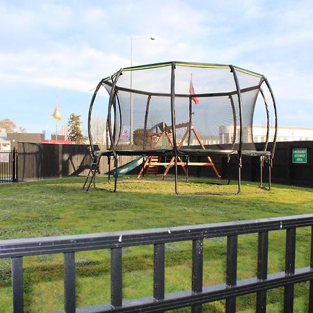 هاستينغز Elmore Lodge Motel المظهر الخارجي الصورة