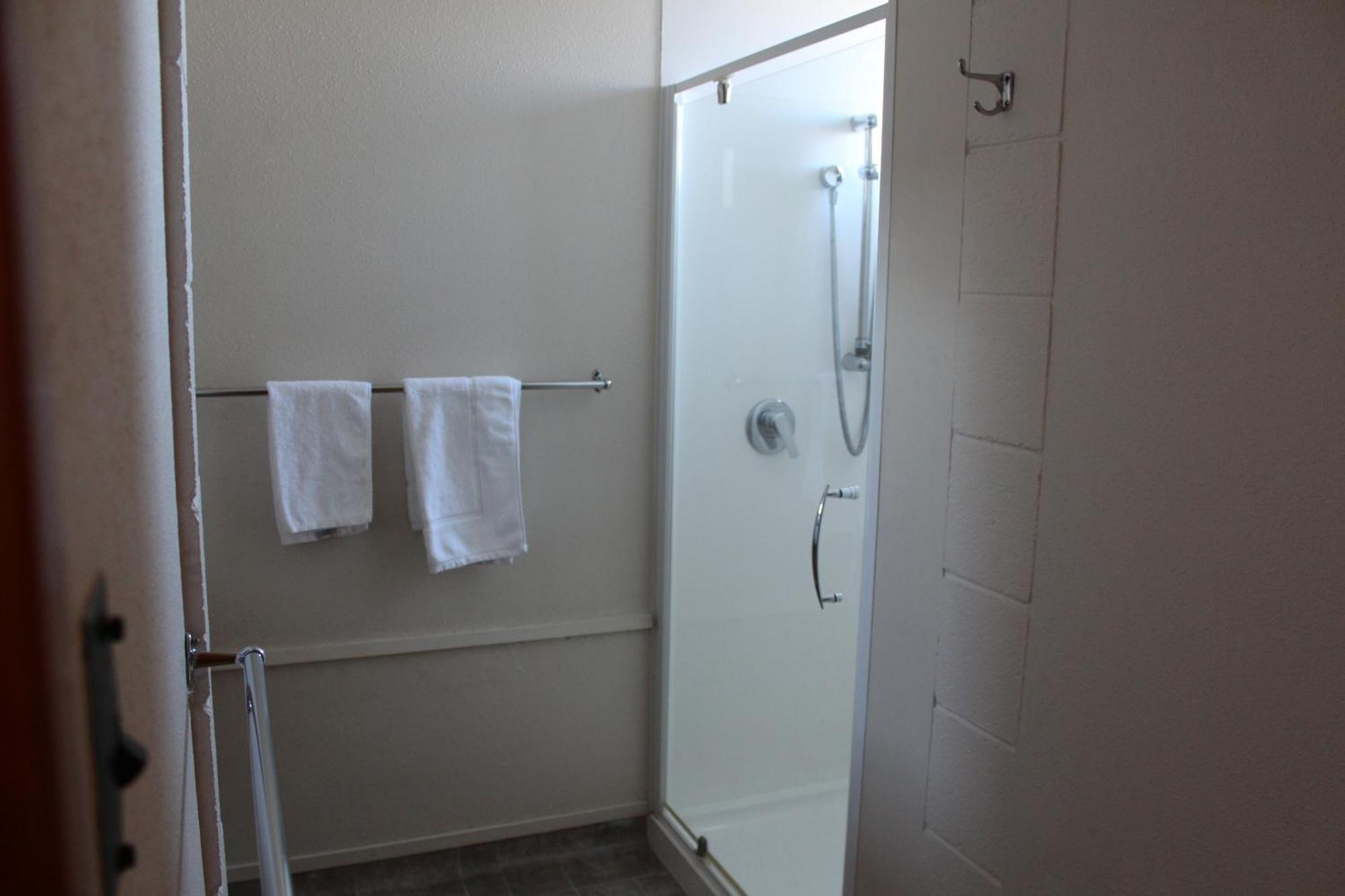هاستينغز Elmore Lodge Motel المظهر الخارجي الصورة